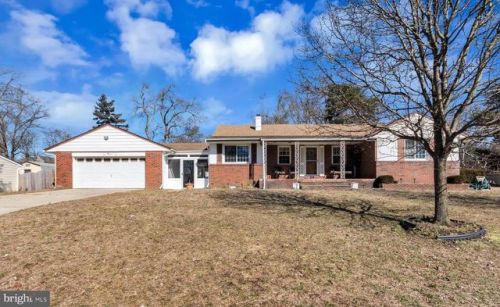 305 Dixon Ave, Wenonah, NJ 08090-1012