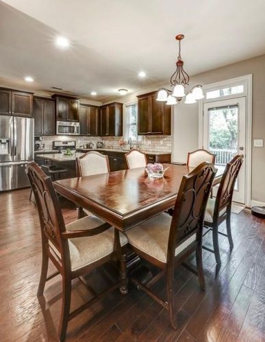 2554 Edwards Dr, Atlanta GA  30318-1111 exterior
