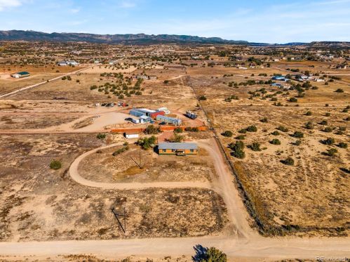 1745 15th St, Penrose CO  81240-9649 exterior