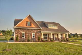 596 Laurel Ln, Murfreesboro, TN 37127-6400