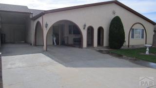 2117 Ridgewood Ln, Pueblo, CO 81005-2726
