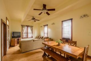 140 Clara Ave, Ukiah CA  95482-4002 exterior