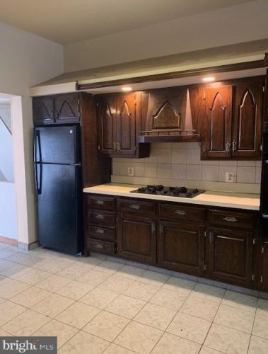 1432 12 St, Philadelphia PA 19147-4937 exterior