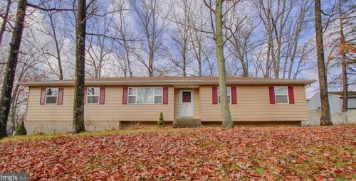 702 Junction Rd, Browns Mills, NJ 08015-3814