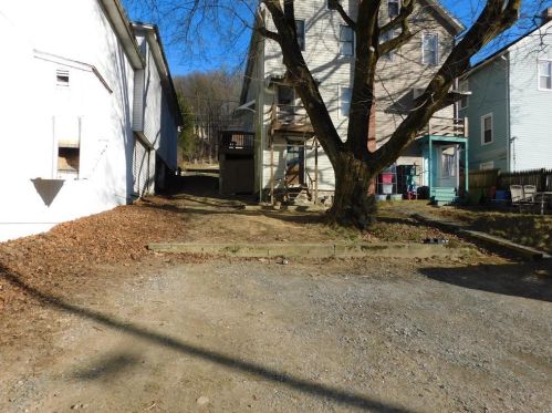 278 Main St, Bangor PA  18013-1949 exterior