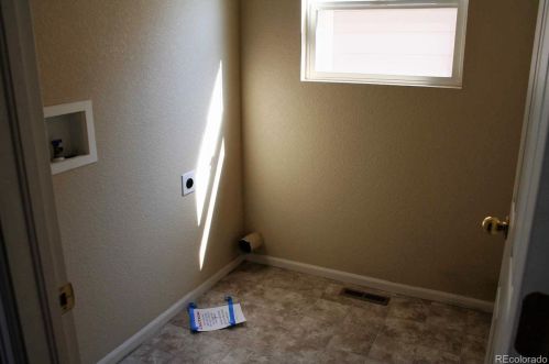 23606 Mississippi Cir, Aurora CO 80018-6111 exterior