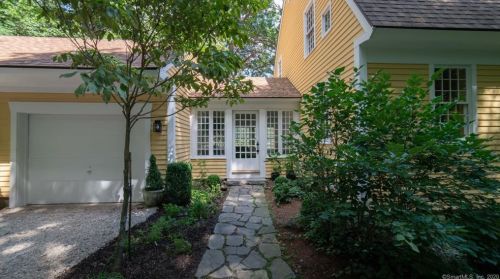 91 Great Hollow Rd, Woodbury, CT 06798-3311