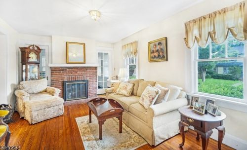 5 Niles Ave, Madison, NJ 07940-2310