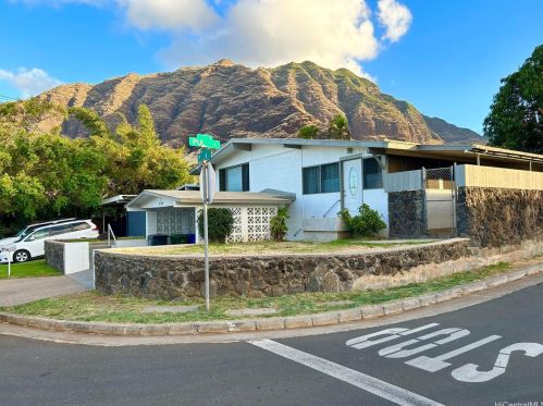 85774 Piliuka Pl, Nanakuli, HI 96792-2534