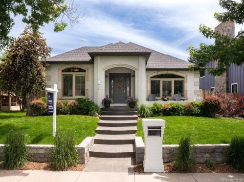 1958 Corona St, Denver, CO 80210-4121