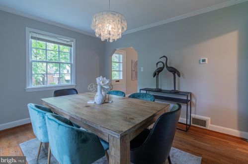 303 Melbourne Ave, Silver Spring MD 20901-2818 exterior