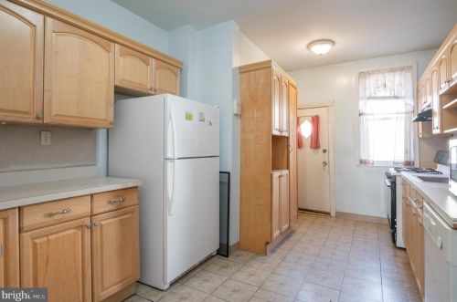5247 Locust St, Philadelphia PA  19139-4020 exterior