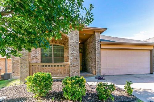 10416 Sixpence Ln, Fort Worth TX  76108-6959 exterior