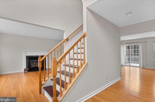 60 Mckinsey Rd, Severna Park, MD 21146-3876