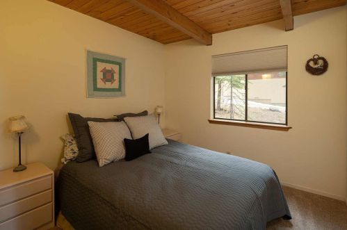 13178 Muhlebach Way, Truckee CA  96161-6424 exterior