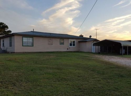 11245 Ns 365 Rd, Mason, OK 74859-7016
