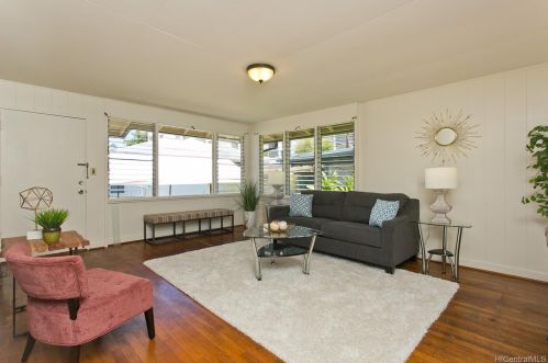 654 Kuakini St, Honolulu, HI 96817-2204