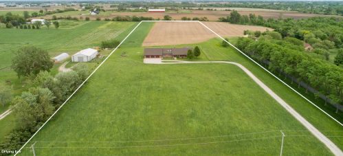 23247 104th Ave, Frankfort, IL 60423-8083