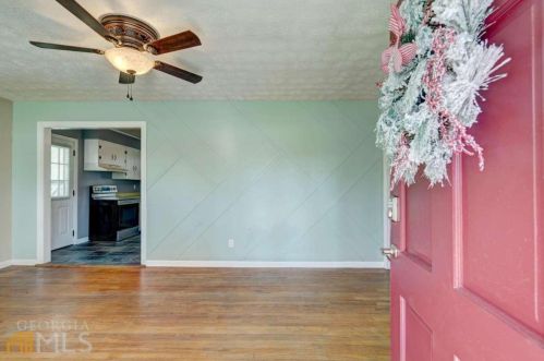 384 Diamond Hill Colbert Rd, Colbert, GA 30628-2806