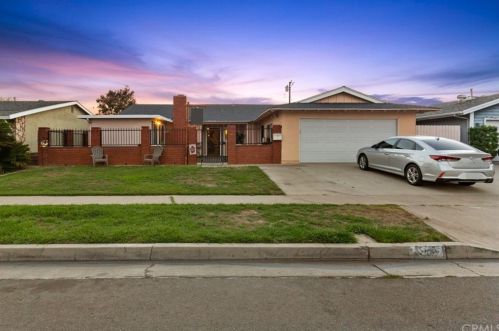 907 Marjan St, Anaheim CA  92806-4823 exterior