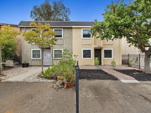 2925 47th St, San Diego, CA 92105-4456