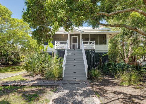 2062 Ion Ave, Sullivans Island, SC 29482-8721