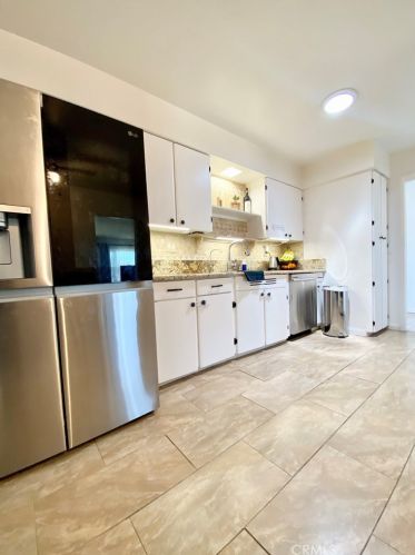 44732 Stanridge Ave, Lancaster CA 93535-2523 exterior