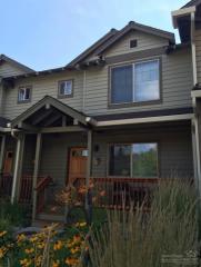 1853 Monterey Pines Dr, Bend, OR 97701-5669