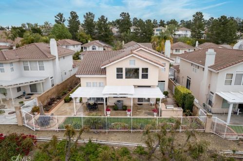 405 Laureltree Dr, Anaheim CA  92808-1648 exterior