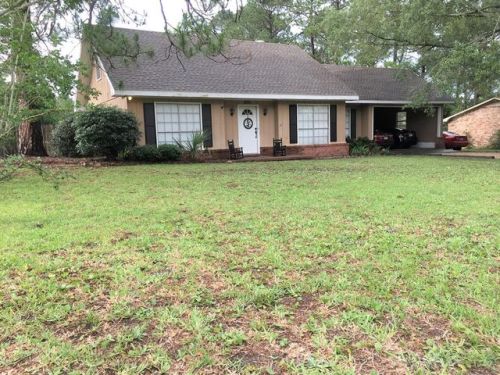 1690 Kecia Way, Waycross, GA 31503-4525