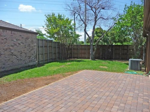 3108 San Sebastian Dr, Carrollton TX 75006-5203 exterior