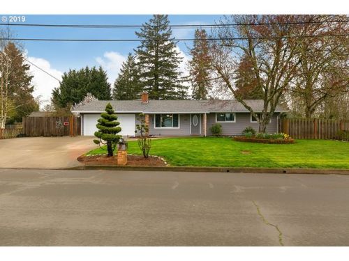 1450 12 Ave, Beaverton OR  97123-4257 exterior