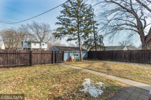 1244 Dl St, Saint Paul MN  55113-3503 exterior