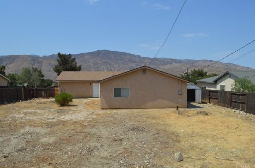 48862 Taos Rd, Cabazon, CA 92230-2119