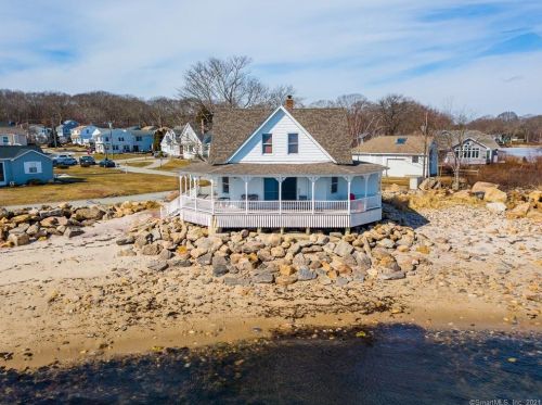 26 Attawan Ave, Niantic, CT 06357-3617