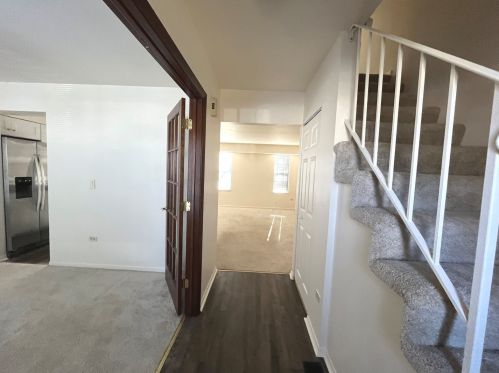1132 Crimson Ct, Naperville IL  60564-8777 exterior