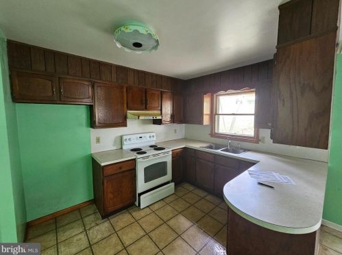 2981 Waggoners Gap Rd, Carlisle, PA 17015-8342