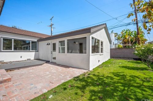 4827 Greenmeadows Ave, Torrance CA  90505-5509 exterior