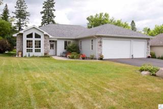 711 Creekside Cir, Duluth, MN 55811-4206