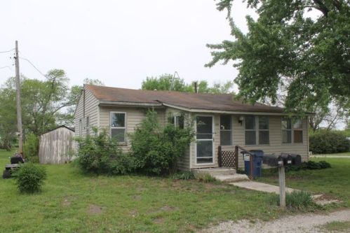 509 Dugger St, Coffey, MO 64636-9118