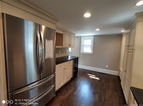 45 Toilsome Ave, Norwalk CT  06851-2419 exterior