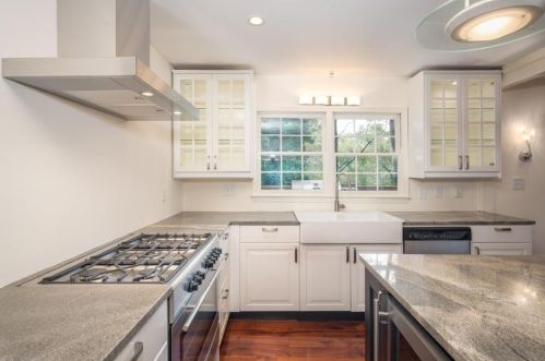 1150 Churchill Downs Rd, Atlanta GA  30319-1024 exterior