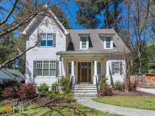2011 Brookview Dr, Atlanta GA  30318-1608 exterior