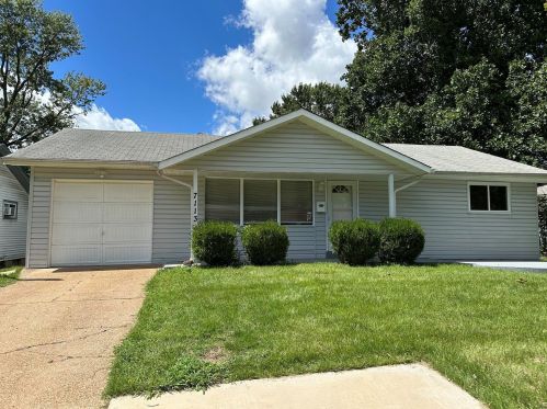 7113 Brackleigh Dr, Hazelwood, MO 63042-3001