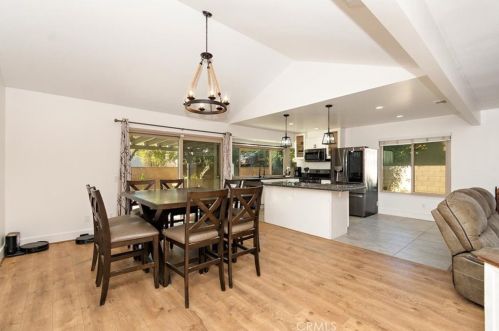 4560 Circle Lazy J Rd, Riverside CA  92501-2043 exterior