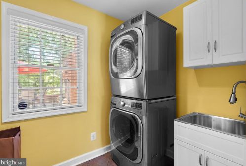 701 Copley Ln, Silver Spring MD 20904-1314 exterior