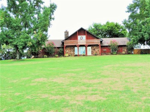 712 Monte Dr, Spiro, OK 74959-2100
