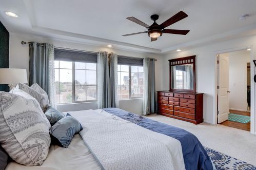 5037 Addison Way, Aurora CO 80016-5390 exterior