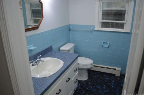 274 Webb Cir, Upper Stepney CT  06468-1452 exterior