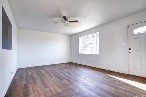 5522 Xanadu St, Denver, CO 80239-3796